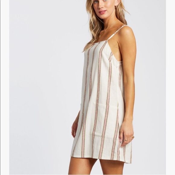 Billabong Straight Round Mini Dress - Picture 2 of 11